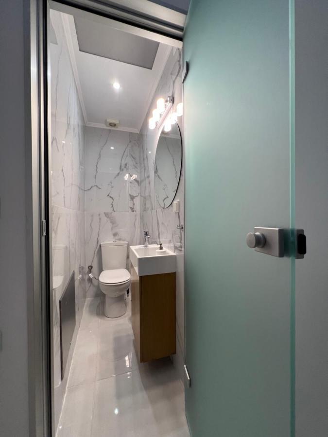 Modern Apartment Close To Airport With Gym And Bbq Iraklio Exterior foto